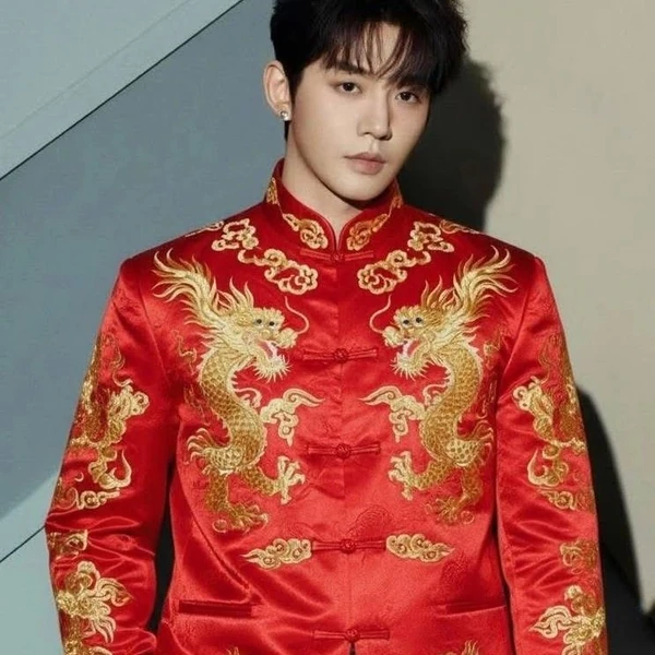 Popular photo full of fans’ love for Deng Wei