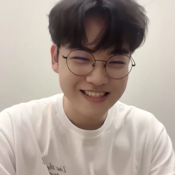 A brilliant moment of Gumayusi created by the fandom