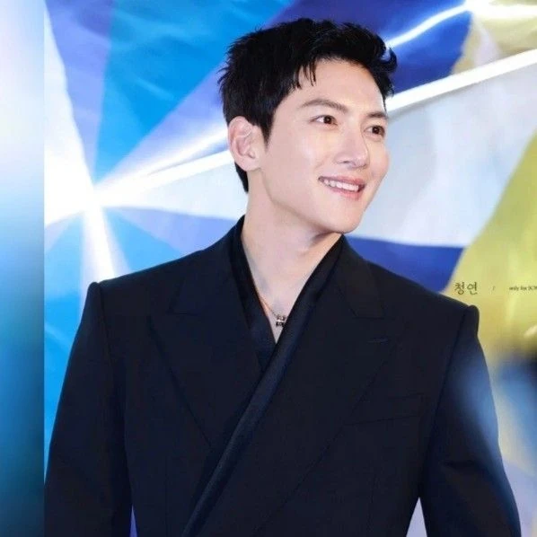 Popular profile image of Ji Changwook selected by vote