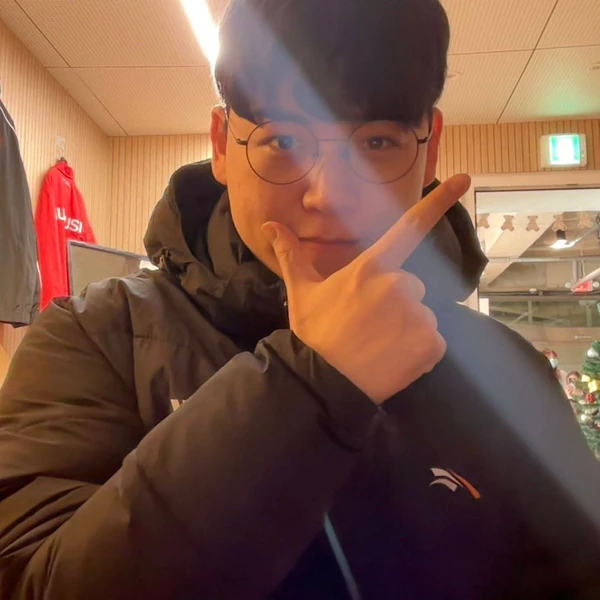 Most popular banner post in Gumayusi's community