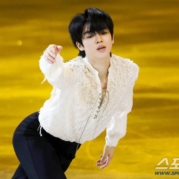 Postingan banner nomor 1 dari Cha Junhwan yang dibuat oleh fandom