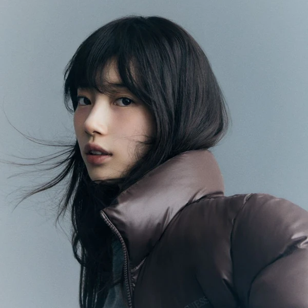 今天最受喜愛的裴秀智模樣