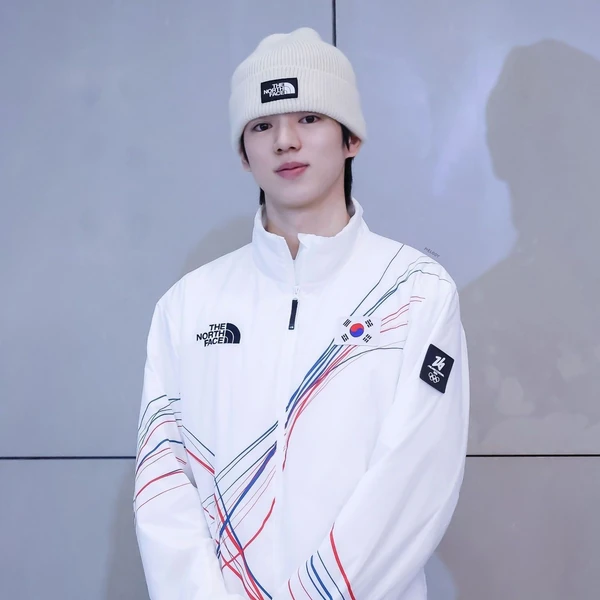 粉丝团打造的闪耀Cha Junhwan瞬间