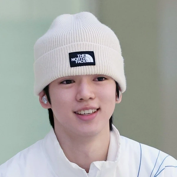 Cha Junhwan社区中最受欢迎的横幅帖子