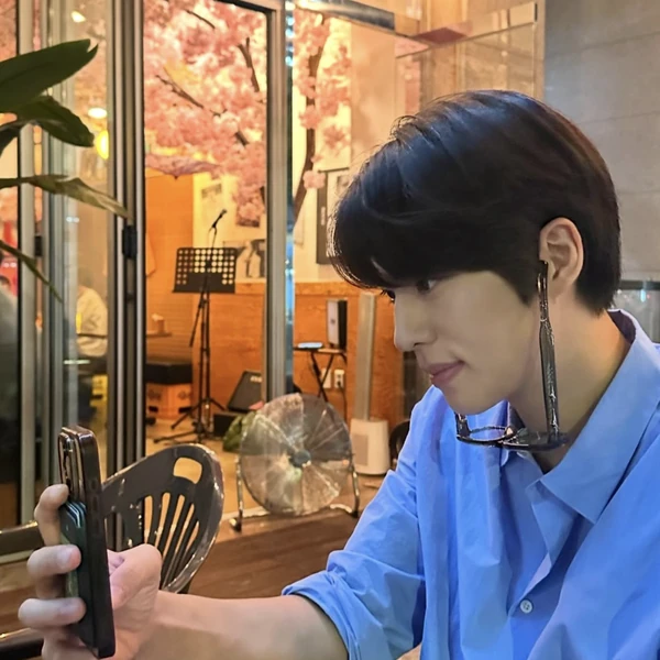 The most loved look of Cho Hangyul today