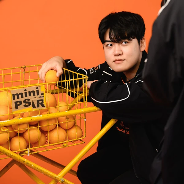 Most popular banner post in Gumayusi's community