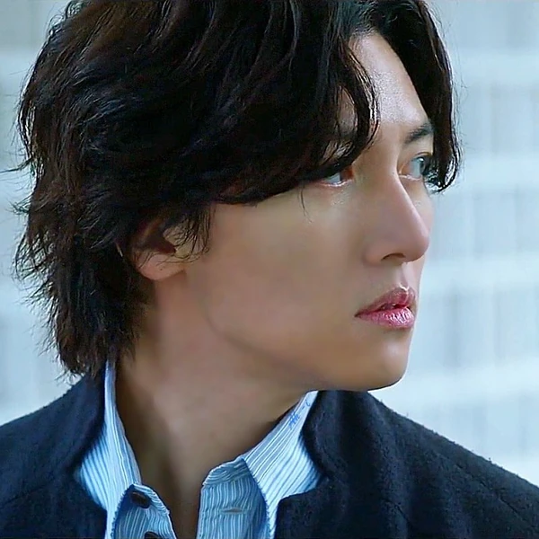 今天最受喜爱的池昌旭模样