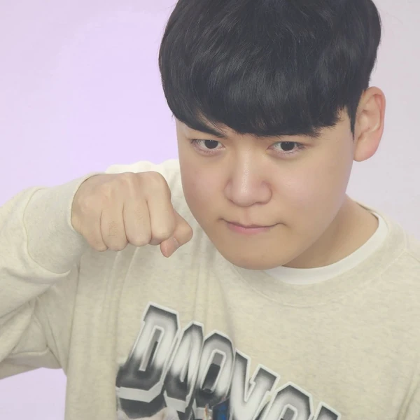 Foto profil populer Gumayusi yang disukai penggemar