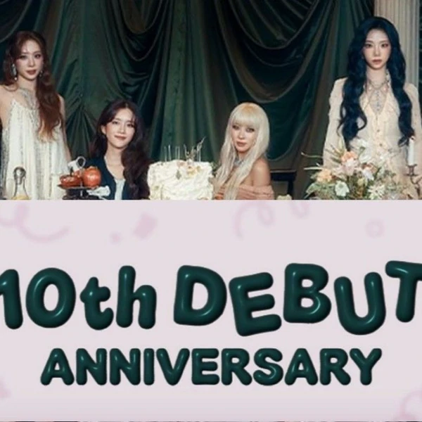 Popular photo full of fans’ love for Bona