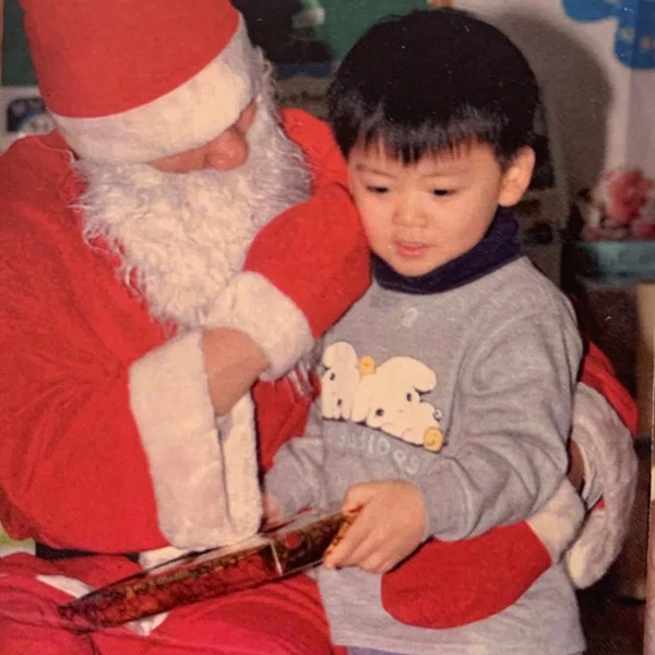 Postingan banner nomor 1 dari Gumayusi yang dibuat oleh fandom