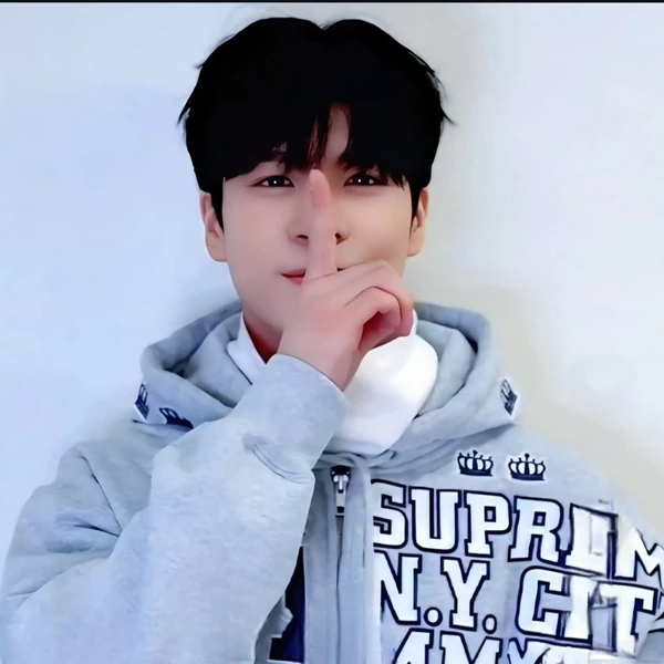 充滿粉絲愛的鄭東元人氣照片