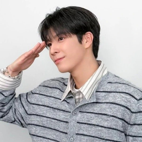 今天最受喜愛的鄭東元模樣