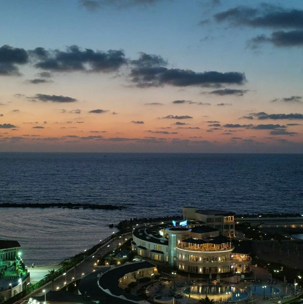 Foto populer Doh Kyungsoo (D.O.) yang penuh cinta dari penggemar