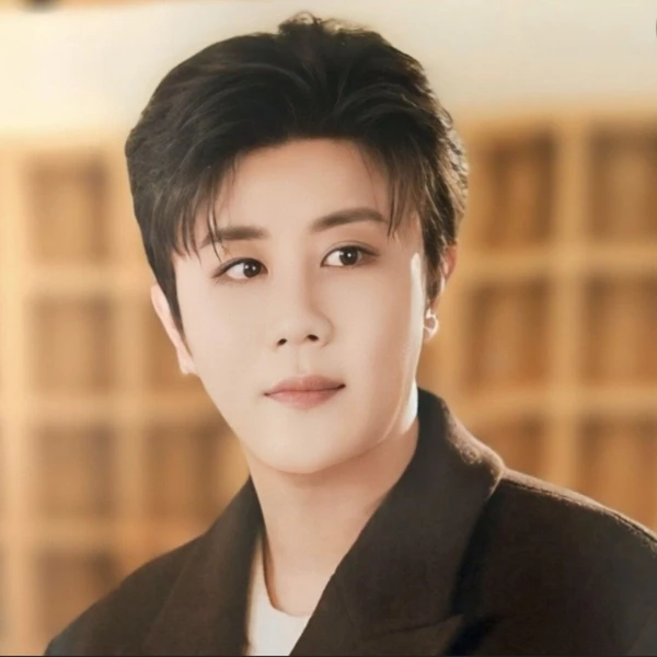 Popular photo full of fans’ love for Jin Haesung