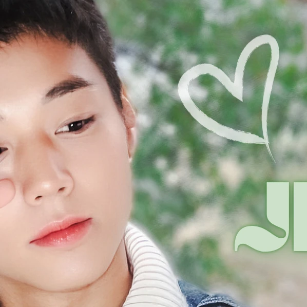 The most loved look of Park Jihoon today