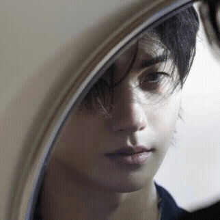 The most loved look of Park Hyungsik today