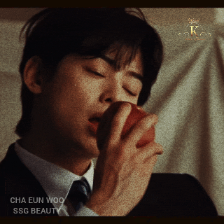 Momen terbaik Cha Eunwoo pilihan penggemar