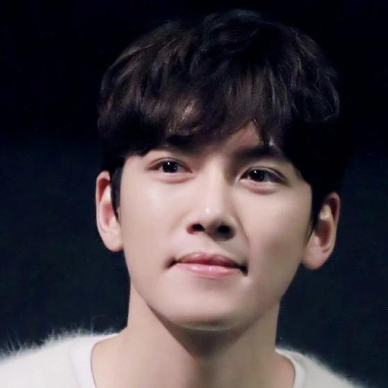 Popular photo full of fans’ love for Ji Changwook
