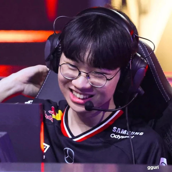 Popular profile image of Doran selected by vote