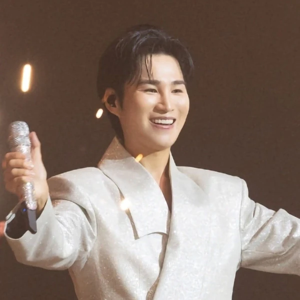 오늘 가장 사랑받은 김희재의 모습