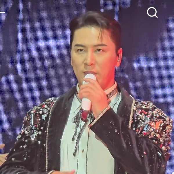 充满粉丝爱意的张民好人气照片