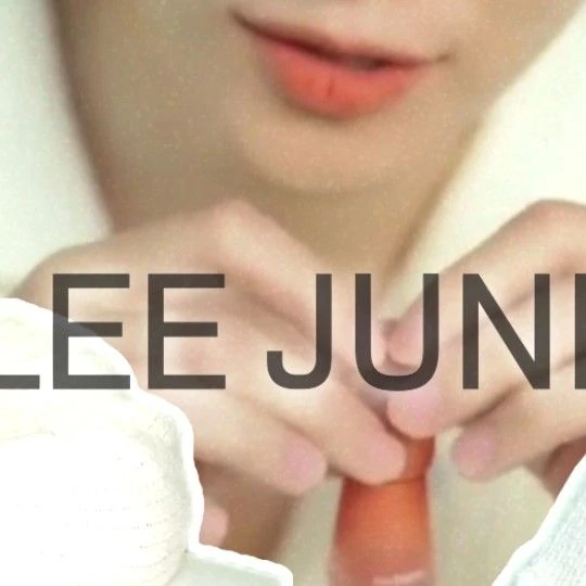 今日最も愛されたイ・ジュノの姿