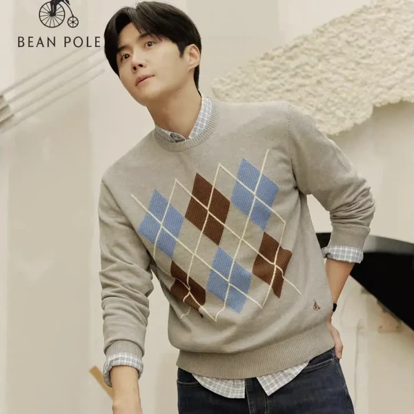 Representative photo of Kim Seonho showing their charm