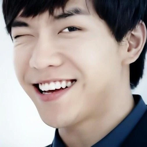 今日最も愛されたイ・スンギの姿