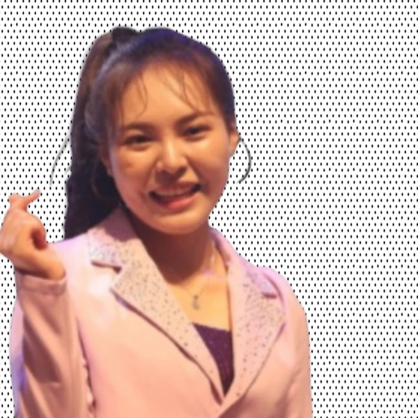 Popular photo full of fans’ love for Miss Kim