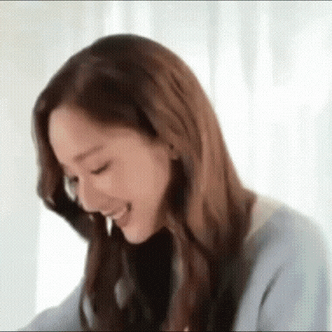 Popular photo full of fans’ love for Park Minyoung