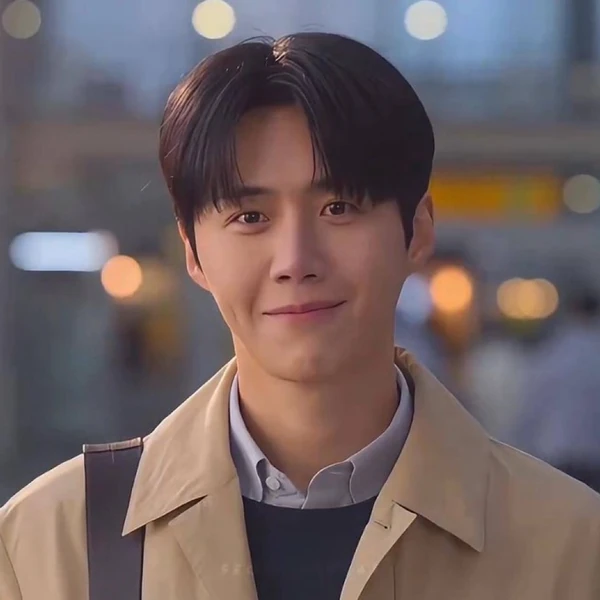 Penampilan Kim Seonho yang paling disukai hari ini