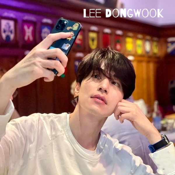 Today’s standout profile photo of Lee Dongwook on Choeaedol Celeb