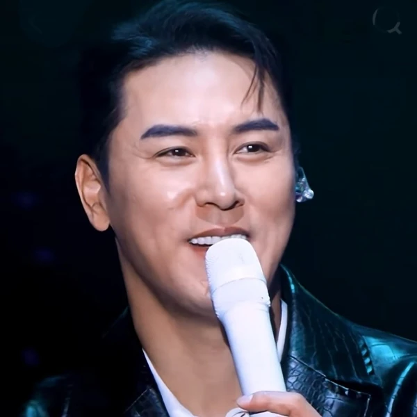 チャン・ミンホへのファンの愛が詰まった人気写真