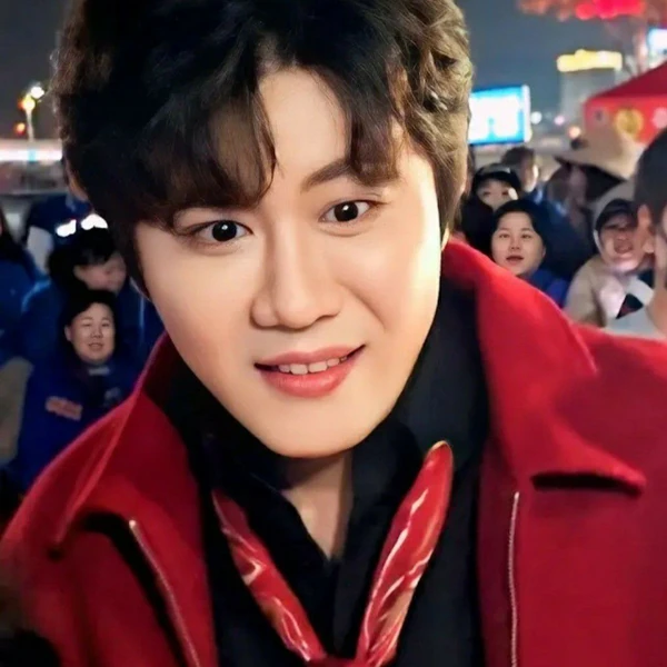 The most loved look of Jin Haesung today