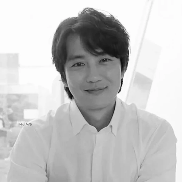 The most loved look of Kim Namgil today