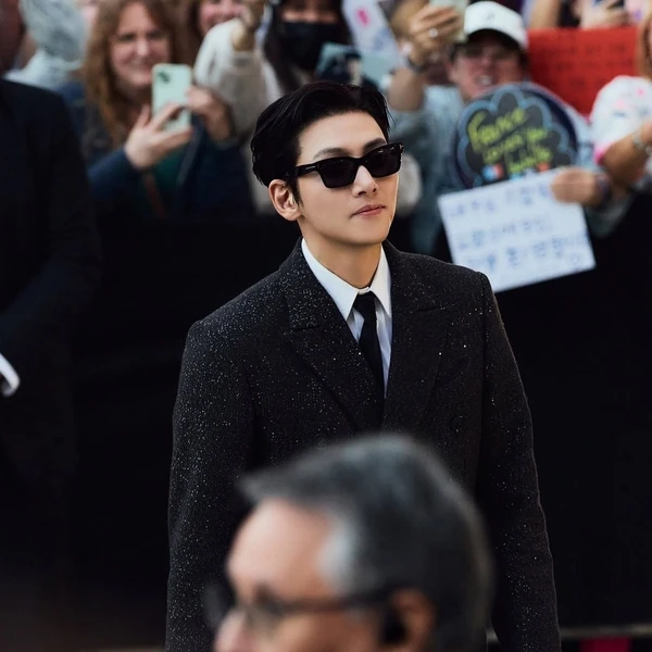 Today’s standout profile photo of Ji Changwook on Choeaedol Celeb