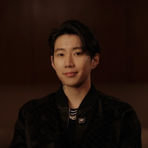 充满粉丝爱意的朴载范人气照片