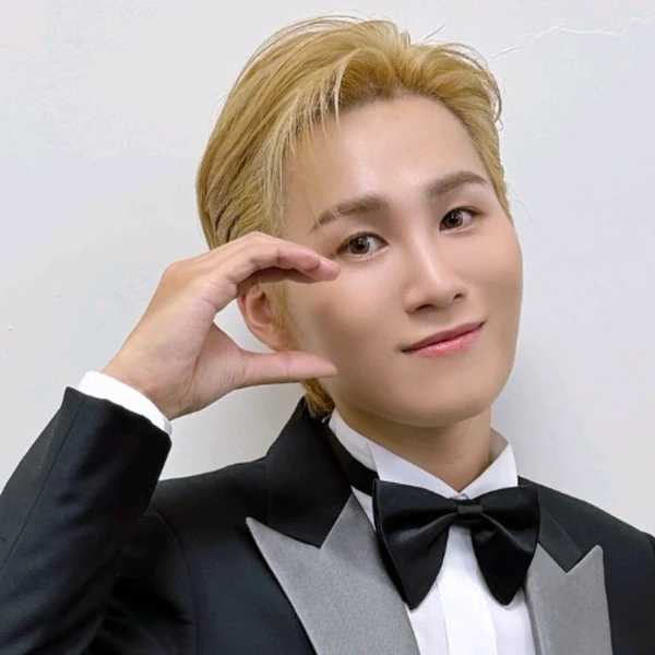 김희재 팬심 가득한 인기 사진