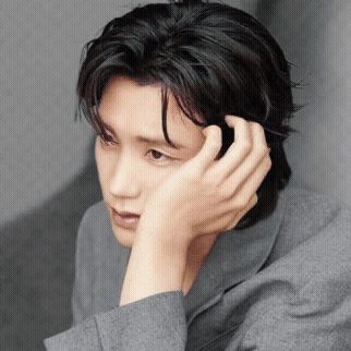 Today’s standout profile photo of Park Hyungsik on Choeaedol Celeb