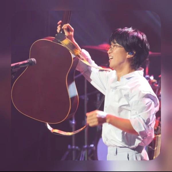 Foto populer Bak Changgeun yang penuh cinta dari penggemar