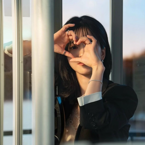 Popular photo full of fans’ love for Kim Taeri