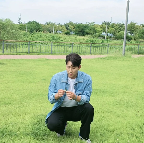 The most loved look of Na Sangdo today