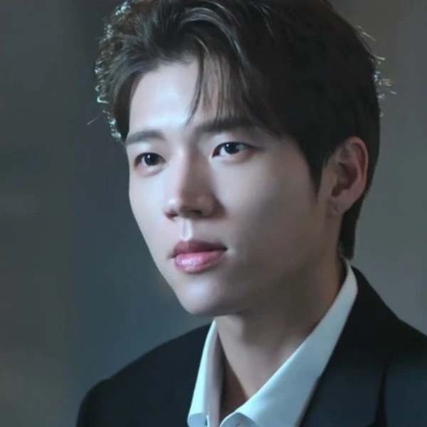 Popular photo full of fans’ love for Nam Woohyun