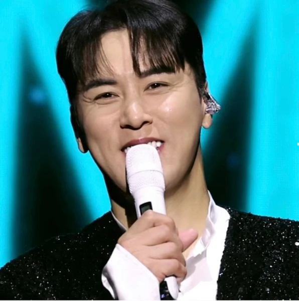 Momen terbaik Jang Minho pilihan penggemar