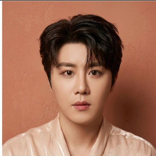 充滿粉絲愛的晉海成人氣照片