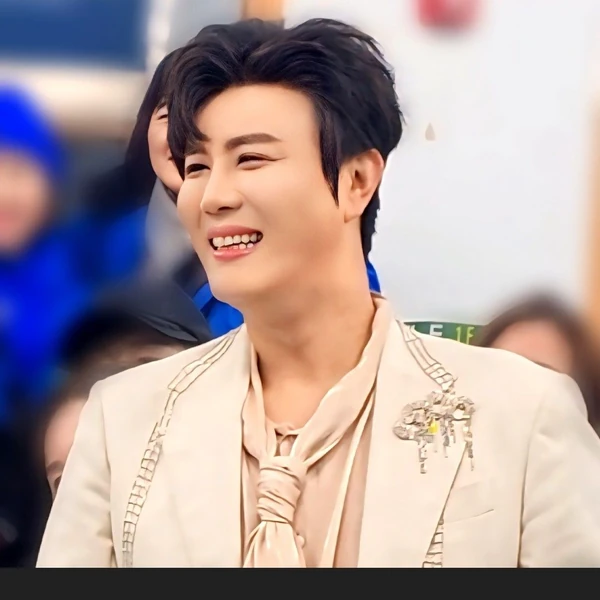 今天最受喜愛的晉海成模樣