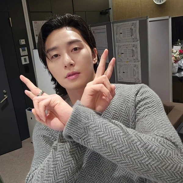 Top moment of Park Seojoon chosen by fans