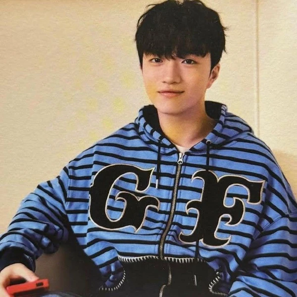 Popular photo full of fans’ love for Keria