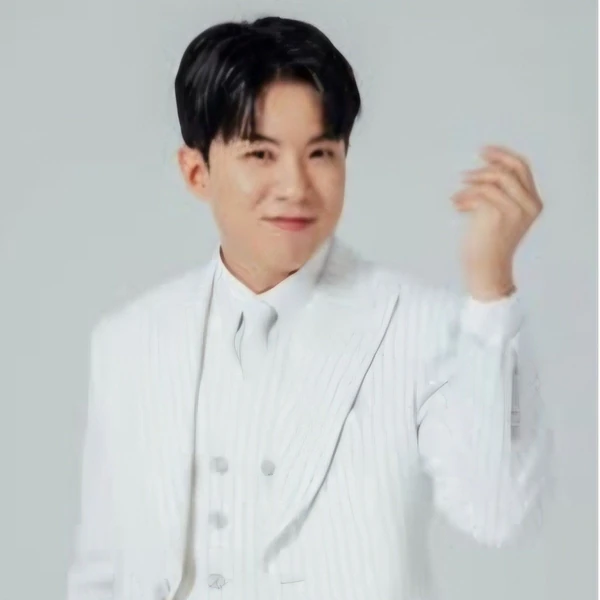 Popular photo full of fans’ love for Na Taejoo