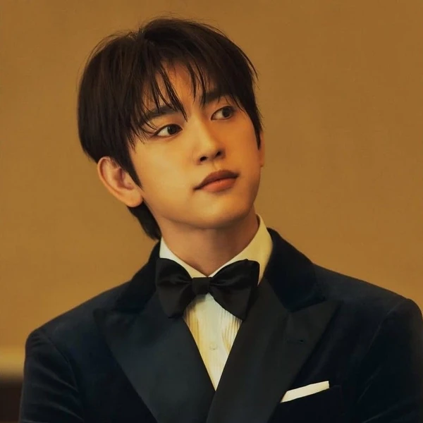 パク・ジニョンへのファンの愛が詰まった人気写真